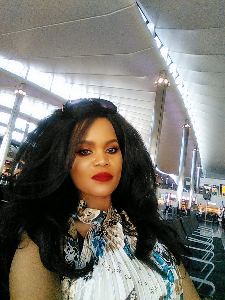 SurayaIssa's tweet image. “Those who cannot change their minds cannot change anything," with George Bernard Shaw