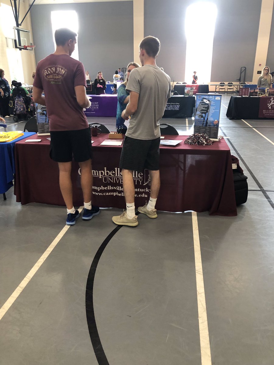JAGkentucky's tweet photo. Garrard County High School JAG Kentucky students participating in the Centre College career fair and college showcase today!
#GarrardCounty #collegefair #careershowcase https://t.co/WLOGlRxUcb