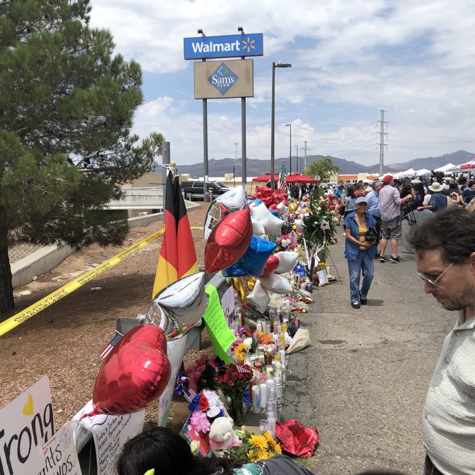 EER7VPMXoAAvZCk?format=jpg&name=small