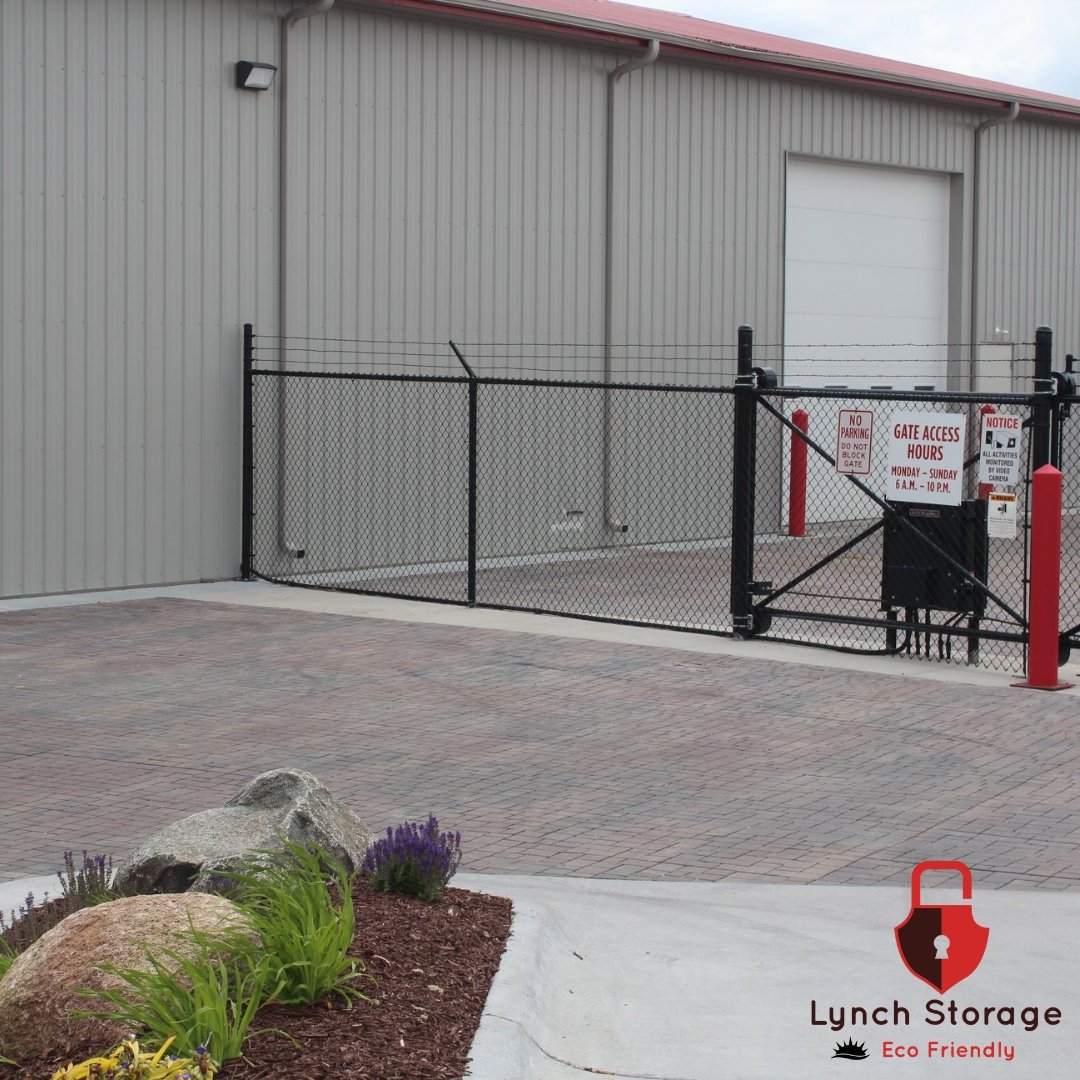 LynchStorage tweet picture