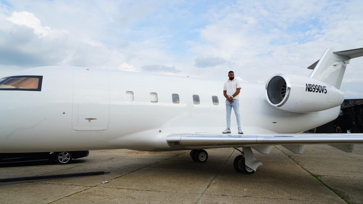 Matterzmag's tweet photo. What's your next destination? #Dubz ft @officialgiggs  #PlaneTicket

Read the article HERE: https://t.co/IonyqNRiZS https://t.co/CFsX43KqyF