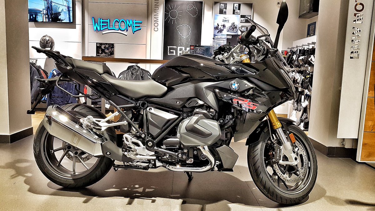 RolenMotor's tweet photo. 🔈🔈🔈 ¡¡Recién llegada a Rolen la nueva R 1250 RS!! 

👉 Toda la info y fotos: https://t.co/WYgiloUfxa

¡¡Os esperamos en la tienda!! https://t.co/fZjoUkvXrF