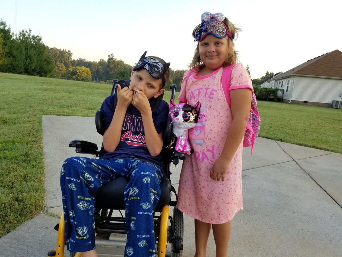 TimberlySloan's tweet photo. It is Pajama Day for Middle School and Elementary School for Homecoming week. #PrayForMichael #MichaelStrong #TeamMichael #TheyLookCozy #TheirFavoriteDay #PatriotProud #WeAreRCSTN #WHES #WHMS #SpiritWeek @WHHeritageElem @whhhspats https://t.co/7r6XJ5noKE