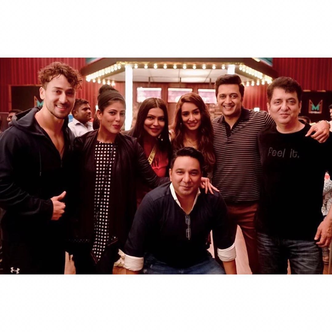 Riteishdians's tweet photo. #Baagi3 shoot starts https://t.co/EifUBvecFH