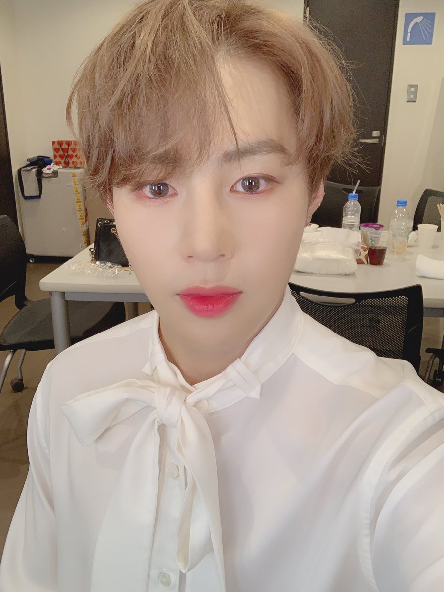 #하성운
#하늘
🌻🌻🌻🌻🌻