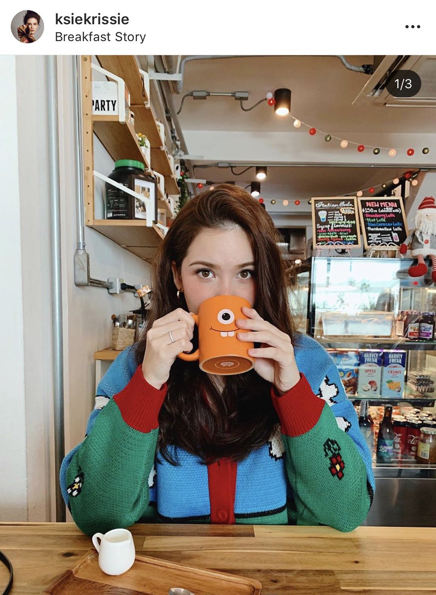 Viviennewonder's tweet photo. เล่าก่อนคือฉันอะ ชอบโปรเม เลยไปดูหนังโปรเมมา แล้วพอดูก็ชอบคริสซี่ที่เล่นเป็นโปรเมไปด้วยเลย นางน่ารักอะ แบบ ดูชับบี้ ไอจีนางสวยด้วย โทนสีดี นางแต่งตัวน่ารัก เคยเห็นเล่นละครช่อง 3 ไปตามนางกัน คิ้วมาก ฉันส่องนางทุกวันอะช่วงนี้ 55555555 https://t.co/szFD5RAJbQ