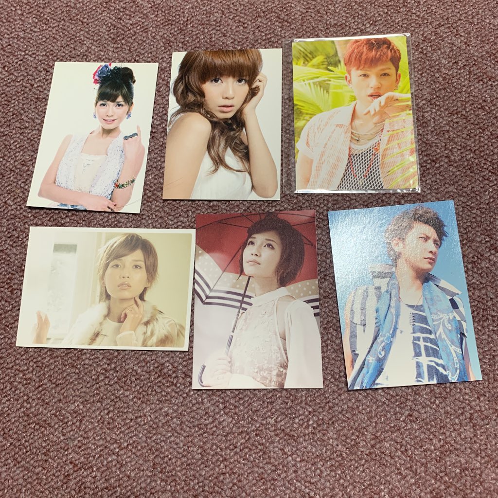 chiakiloveee's tweet photo. #AAAグッズ譲り #AAAチケット #AAAトレカ #AAAグッズ 
写真のグッズお譲りします。オタ卒してかなり経つため、古いものが多いです。

少しでもご興味ありましたら値段提示でコメントください。

このアカウントも古いもので、お取引に不安がある方は本垢かメルカリでお取引可能です。 https://t.co/u1fKBbZauk