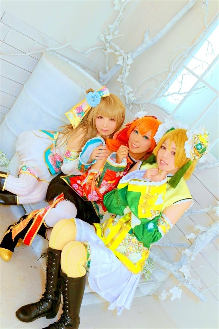 renn_cos_e's tweet photo. ことりちゃん
Happy birthday🎂🎉❤❤🎉🎀

今年もお祝いできて幸せです。
凄い可愛らしい、でも芯をしっかり持ってる憧れの女の子。μ'sのみんなといる時の楽しそうなちゅんが大好きです(*´˘`*) https://t.co/MghLphSkFO