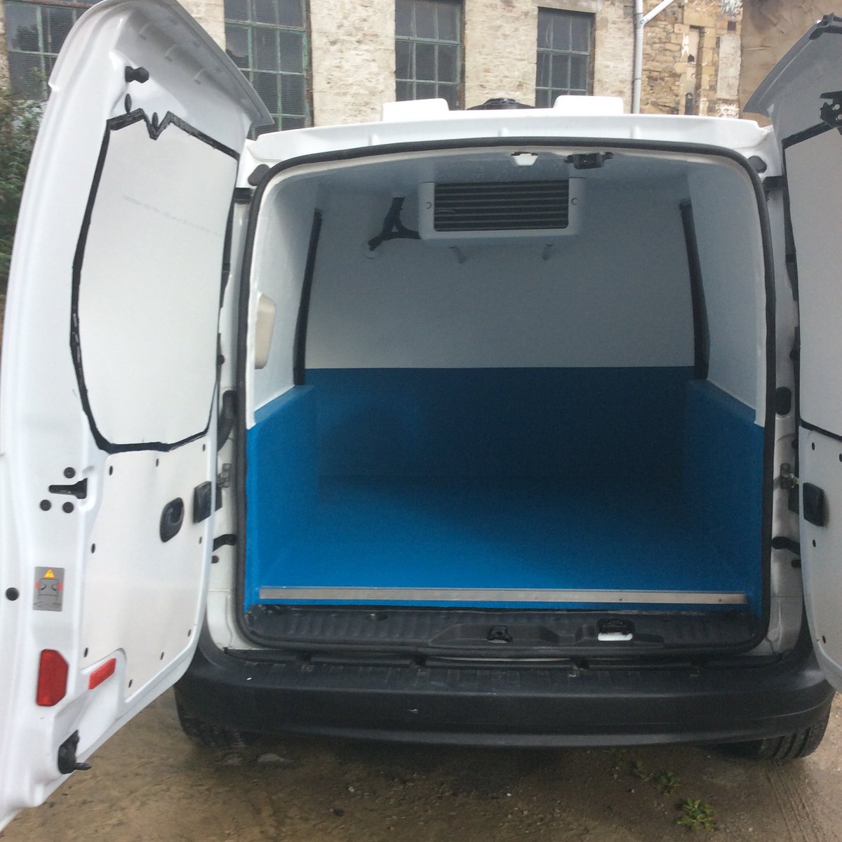 24 Hour FRIDGE/FREEZER Van Repair Service now available,

*Fault finding

*Gas Recharging 

Call 07970253610 or book online by clicking on the website link