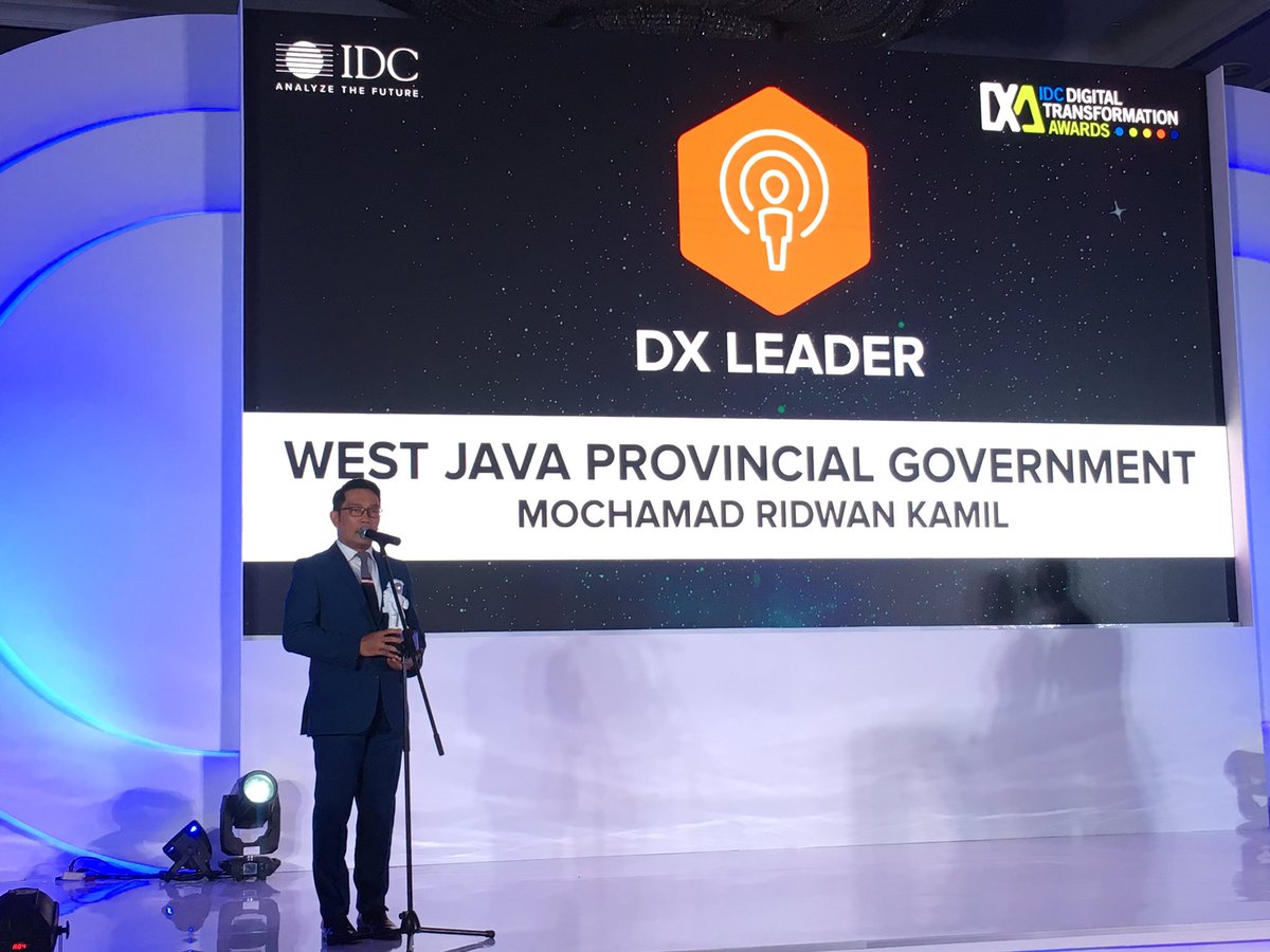 Congratulations to the winner for #DXLeader category to Ridwan Kamil as a governor of West Java Provincial Government by envisioning a program to digitally transform the government function #IDCDXa