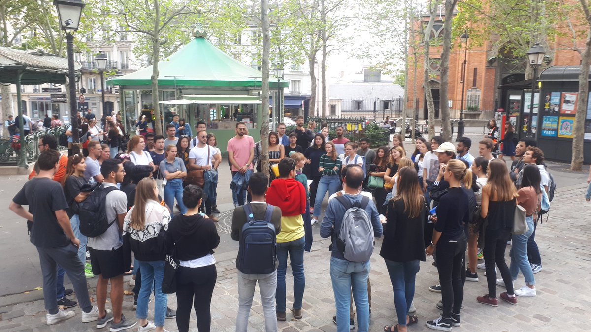 seinecle's tweet photo. End of the "treasure hunt in Montmartre" in Paris, a team activity to welcome the new @emlyon participants of the Msc in digital marketing and data science ! https://t.co/ZY2DJkAteu