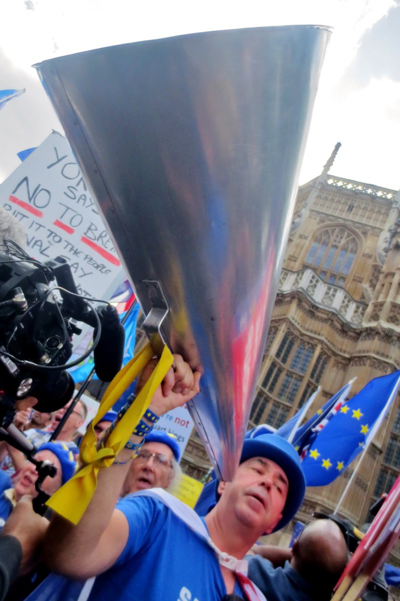 RJRphotos's tweet photo. Steve Bray-@snb19692 @BarbaraWant #FBPE #SteveBray #MrStopBrexit #SuperSODEM #StopTheCoup #Yellowhammer #AntiBrexit #Brexit #Protest #AntiBrexitProtest #BollockstoBrexit #BollockstoBoris #BorisJohnson #SODEM #NoToBoris #RevokeArticle50 #Referendum #DowningStreet #NotMyPM #Remain https://t.co/4NJ67vnQOL