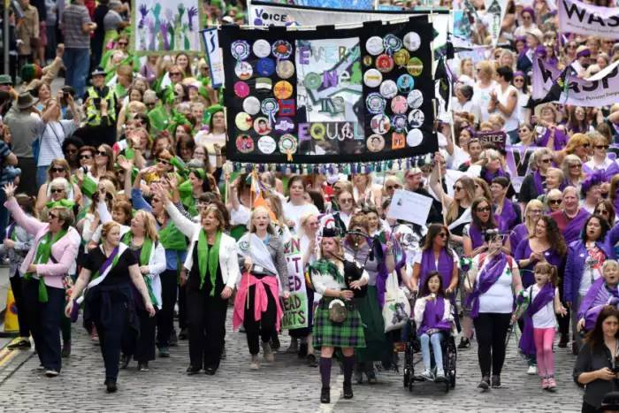 ArgyllWaspi's tweet photo. @unisonscot @EISUnion @UniteScotland @GMB_union @GMBScotOrg @WASPI_Campaign @BrendanOHaraSNP @Feorlean #argyllandisleswaspi took part in #Vote100 celebrations of #argyllandbute suffragettes/suffragists incl:
"A Wuman's Place is in the Home": https://t.co/9J71Jmtj6b
#EqualiTeas: https://t.co/hTqwOLnfkf
Plus #PROCESSIONS2018 in Edinburgh: https://t.co/FDpWvjtCK5 https://t.co/Ijng9Hylq6