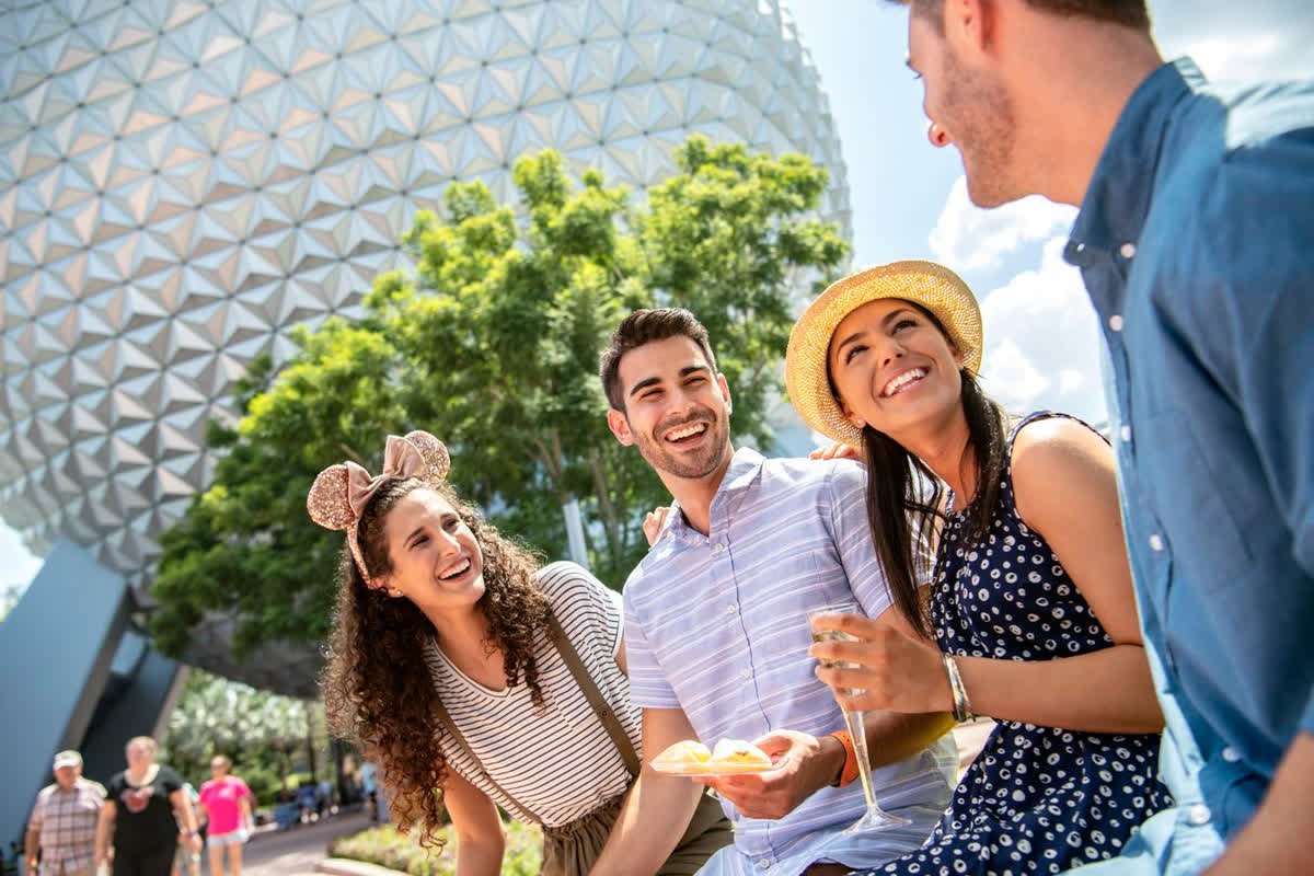 ComfortSuitesFL's tweet photo. #YUM! The Epcot® International Food and Wine Festival is happening right now. Get ready to #eattothebeat as you take your taste buds on an amazing culinary journey. Book your stay today! 
#epcotinternationalfoodandwine #comfortsuitesmaingateeast https://t.co/shzIz5thQ9