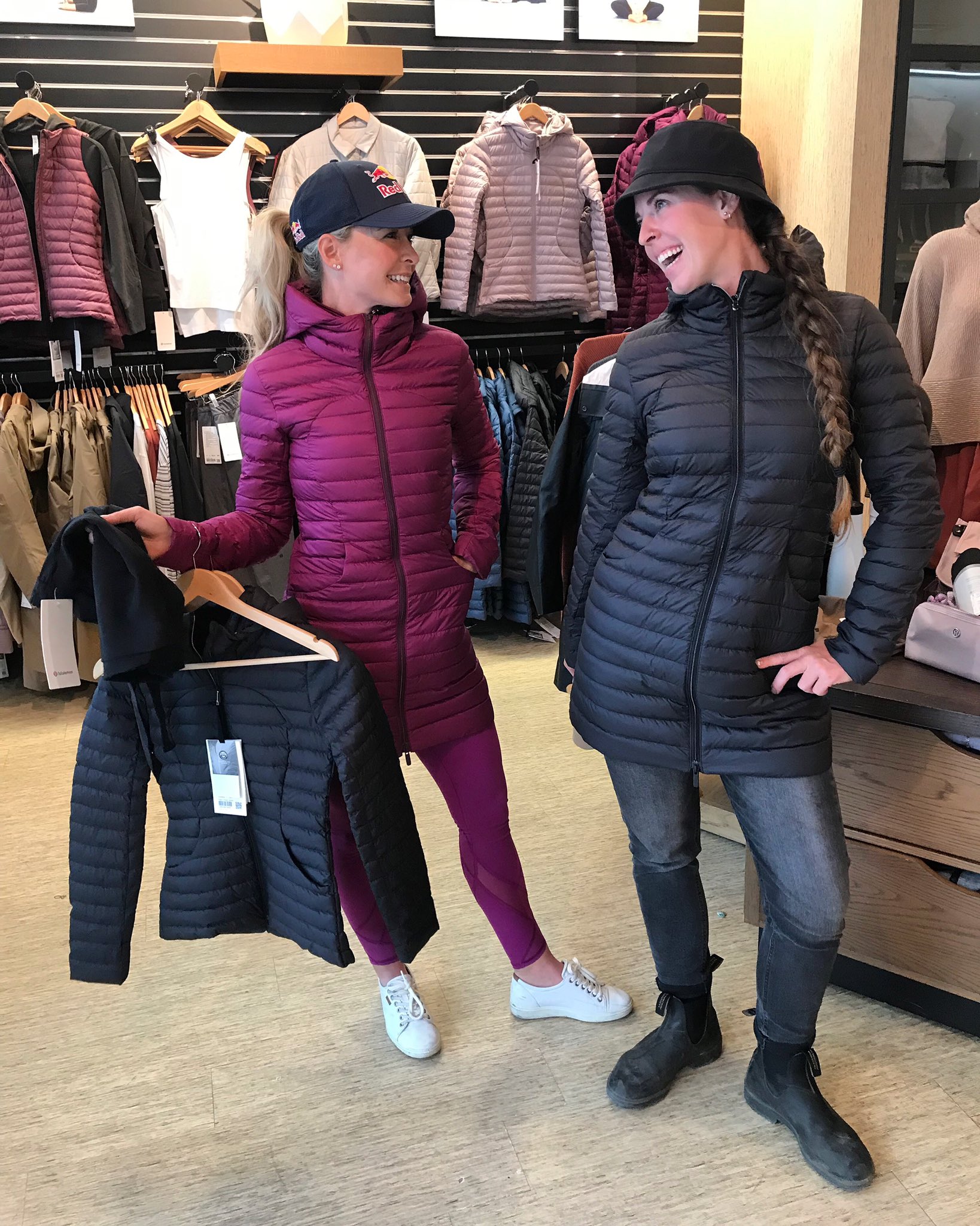 Lululemon brave the deals cold jacket black