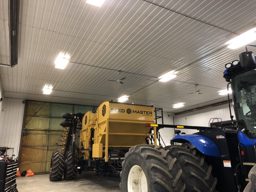 PCEfarmSALES's tweet photo. Peace Country weather is starting to clear and anxious to go drill into more pea stubble with the #UltraSR. Pulled this compact unit into the shop to add 4 #AXISCAMS from @SeedMasterMfg. #Slick #DroneDay https://t.co/n88Pf06BuI