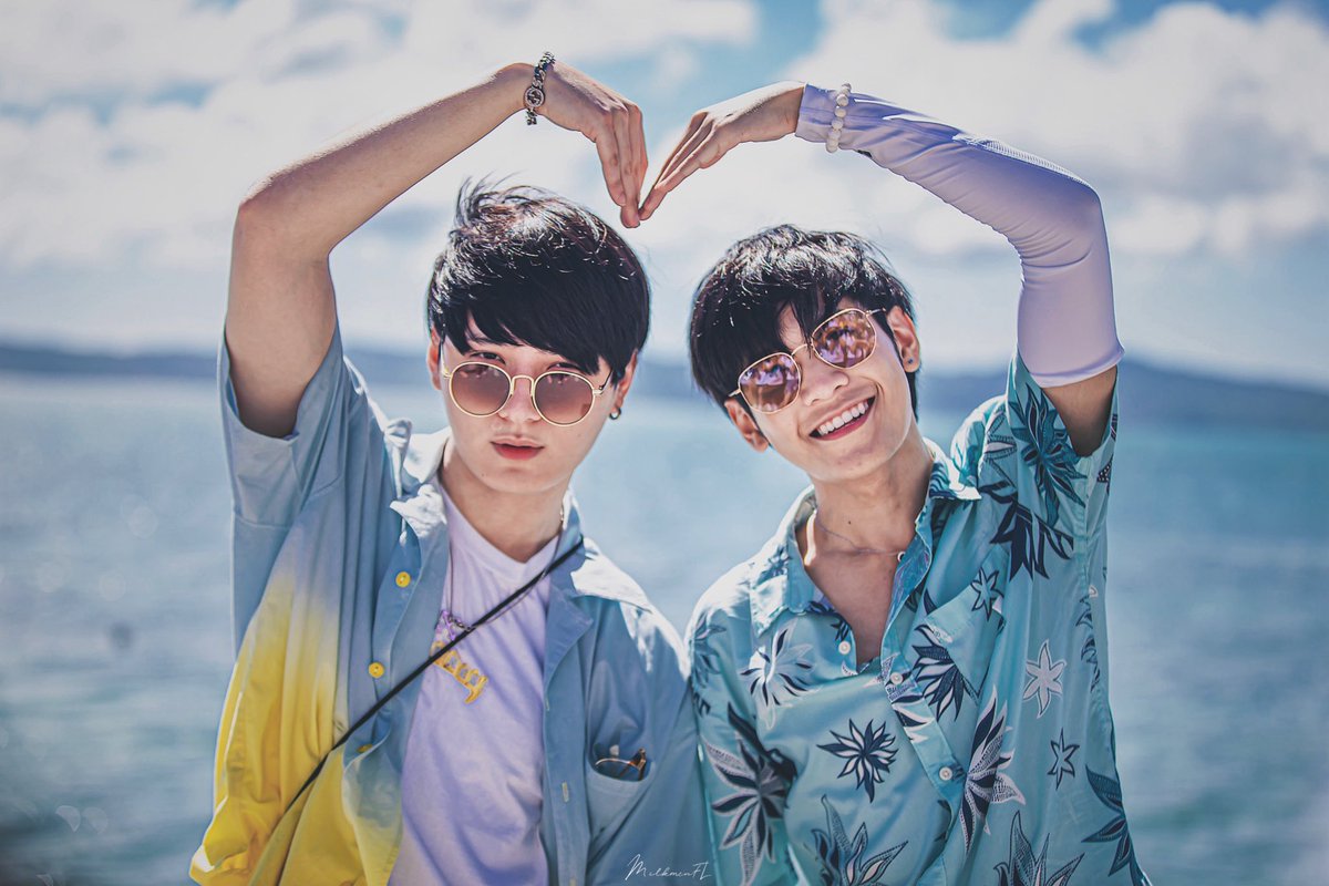 MilkmenFL's tweet photo. เรียน รด ต้องตัดผม
แต่ถ้าเธอกับเขาเหมาะสม เราคงต้องตัดใจ ☺️

#OishiSummerTrip2019

#ทีมพีรญา
@kristtps
@stjinx_maya 
@peraya_official https://t.co/KpDW52MX8T