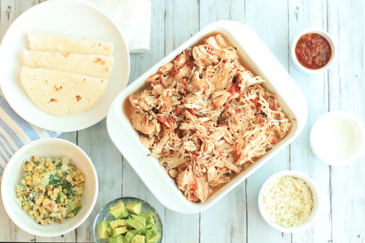 CarefreeMermaid's tweet image. Perfect weeknight dinner? Slow cooker Shredded Chicken Tacos 🌮 These are easy and so flavorful! 
carefreemermaid.com/slow-cooker-sh…