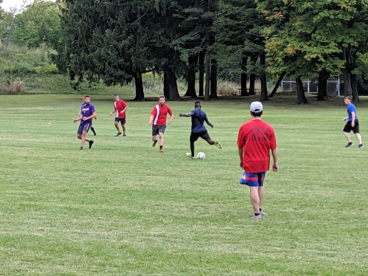 MundeleinSem's tweet photo. There was an epic showdown on the soccer field yesterday evening: Deacons vs. Everyone! https://t.co/o9AJqRfa2l