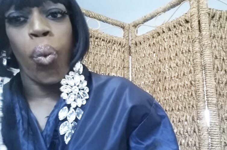 “So I crashed in my backseat for a couple hours- and I oop”   <a href="/JasminesMaster/">Jasmine Masters</a>    #NFID20