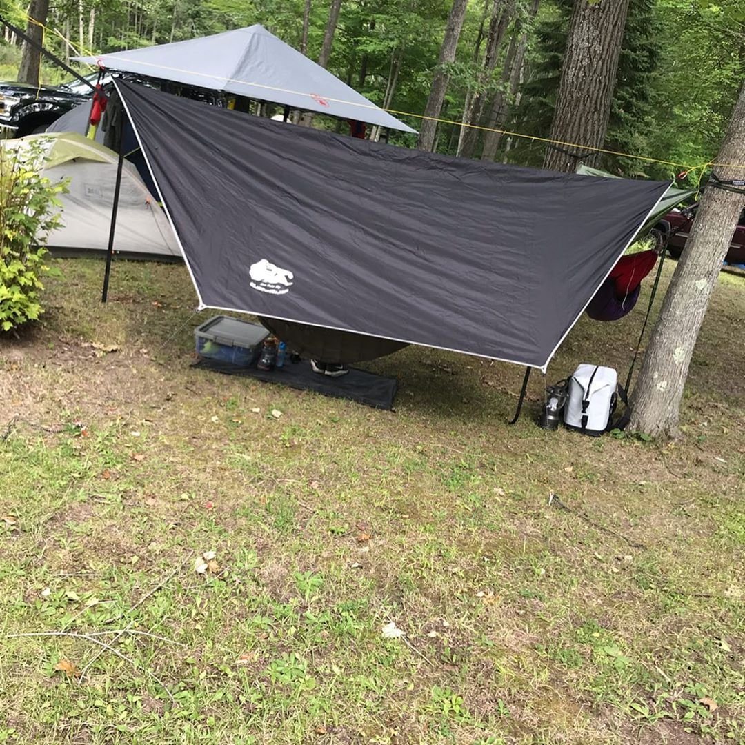 TheChillGorilla's tweet photo. Our hex tarp won't fail under stress while you're having a great time in the wilderness. 🏕️
📷Thank you, @jchesser22
#chillgorilla #hexrainfly #hextarp #hammocktarp #outdoorlife #camping #nature #campsite #camp #outdoors #outside #hike #backpacking #exploretheoutdoors #relax https://t.co/v46zzkqG77