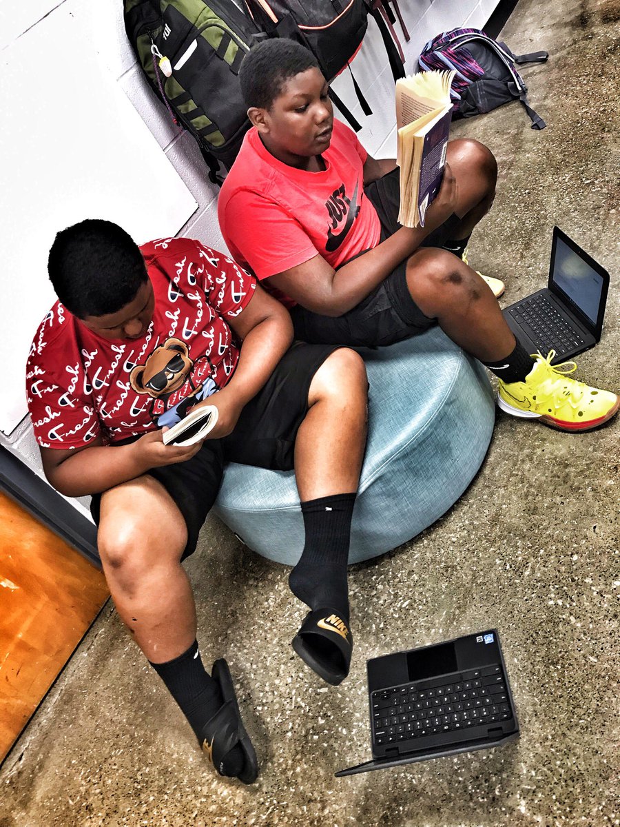 ConradReding's tweet photo. @rvkmiddle football players “GETTING AFTER IT in the classroom as well! Learning to read and making personal connections to the text is invaluable to comprehension! #WeRReaders https://t.co/faxQg20DOb