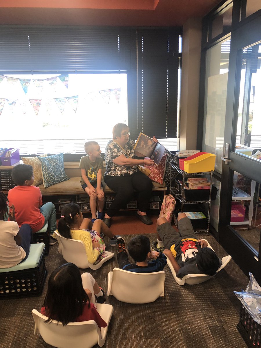 We ❤️ our grandparents!!