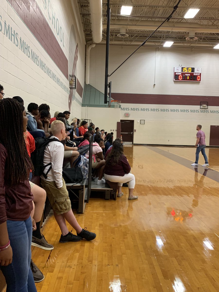 Skeeter_FCA's tweet photo. Great first #SkeeterFCA meeting of the year! Excited to see what God will do in and through our athletes this year! #LetsGo https://t.co/5agC5FReoq