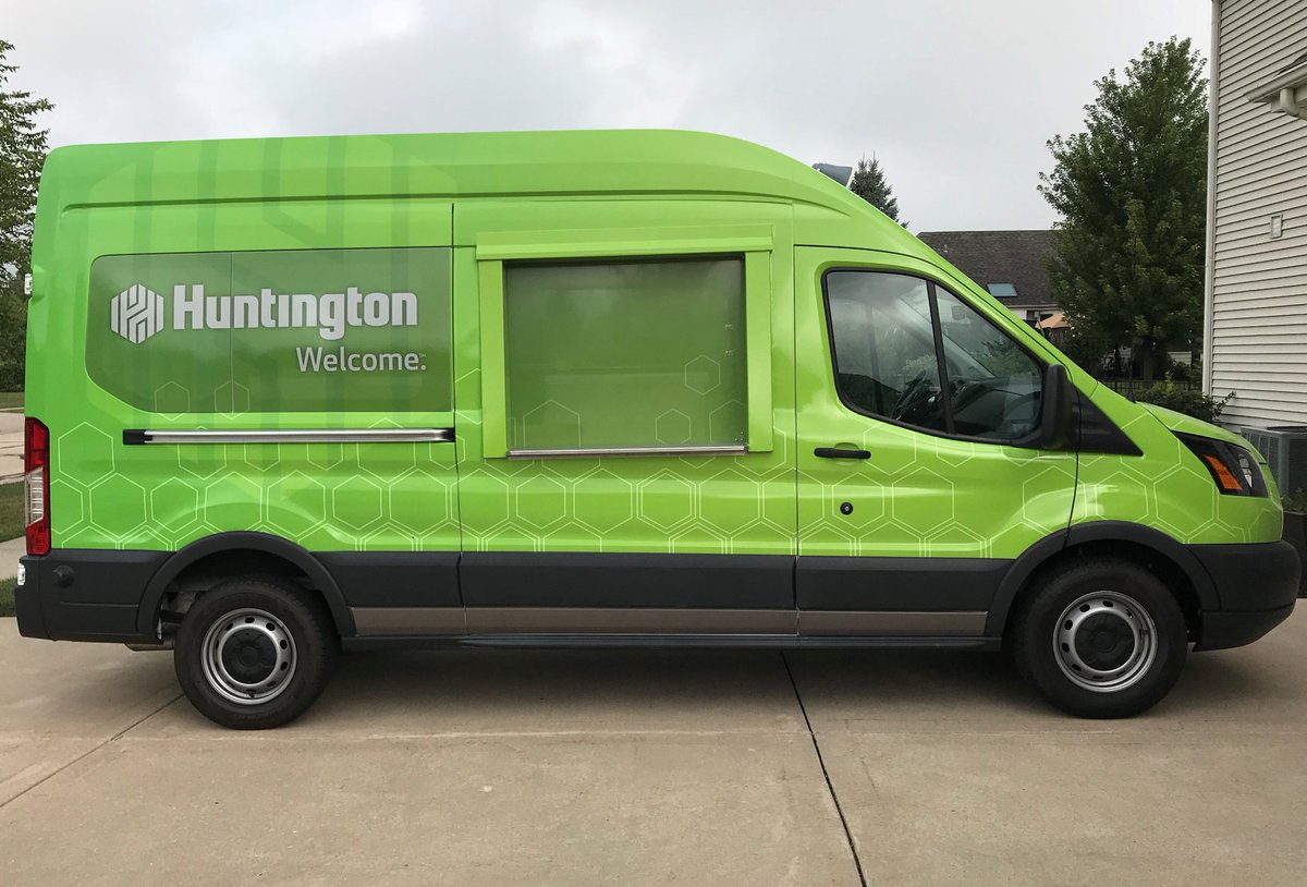 Langehaumer's tweet photo. Cannot wait to see the #HuntingBank Frozen Treat Truck serving up delicious treats at our upcoming golf outing on September 26, 2019 benefiting @heartofmercy  
For details about the event and how to participate click the link https://t.co/006lJts3ge https://t.co/yBeZq6HGau