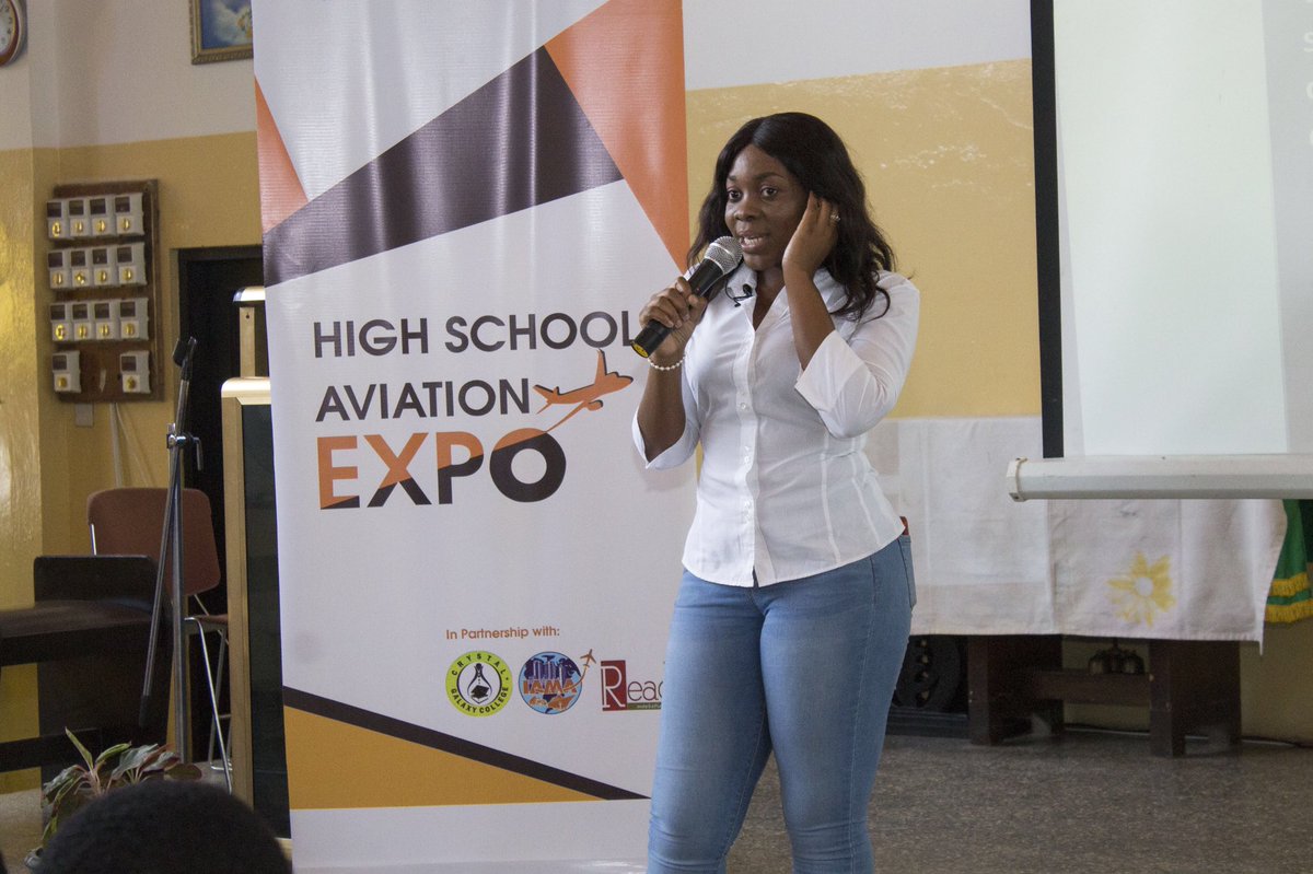 ms_geraldo_'s tweet photo. Empowering the next generation of aviation professionals in Ghana 🛩 #AfricanAviators #avgeek #womeninaviation #IAmWAI #aviationdevelopment
https://t.co/0lz5NKssEj https://t.co/WPhPwa0Vtq