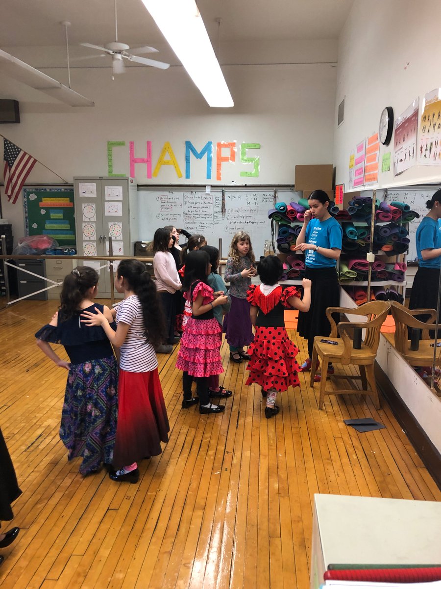EnsembleEspanol's tweet photo. National Arts in Education Week recognizes the transformative power of the arts in education and puts a spotlight on the vital importance of equitable access to the arts for all students #Chicago #BecauseOfArtsEd #ArtsEdWeekChi

@ChiPubSchools  @CPS_Arts @IngenuityChgo https://t.co/mfDM1F6Kxy