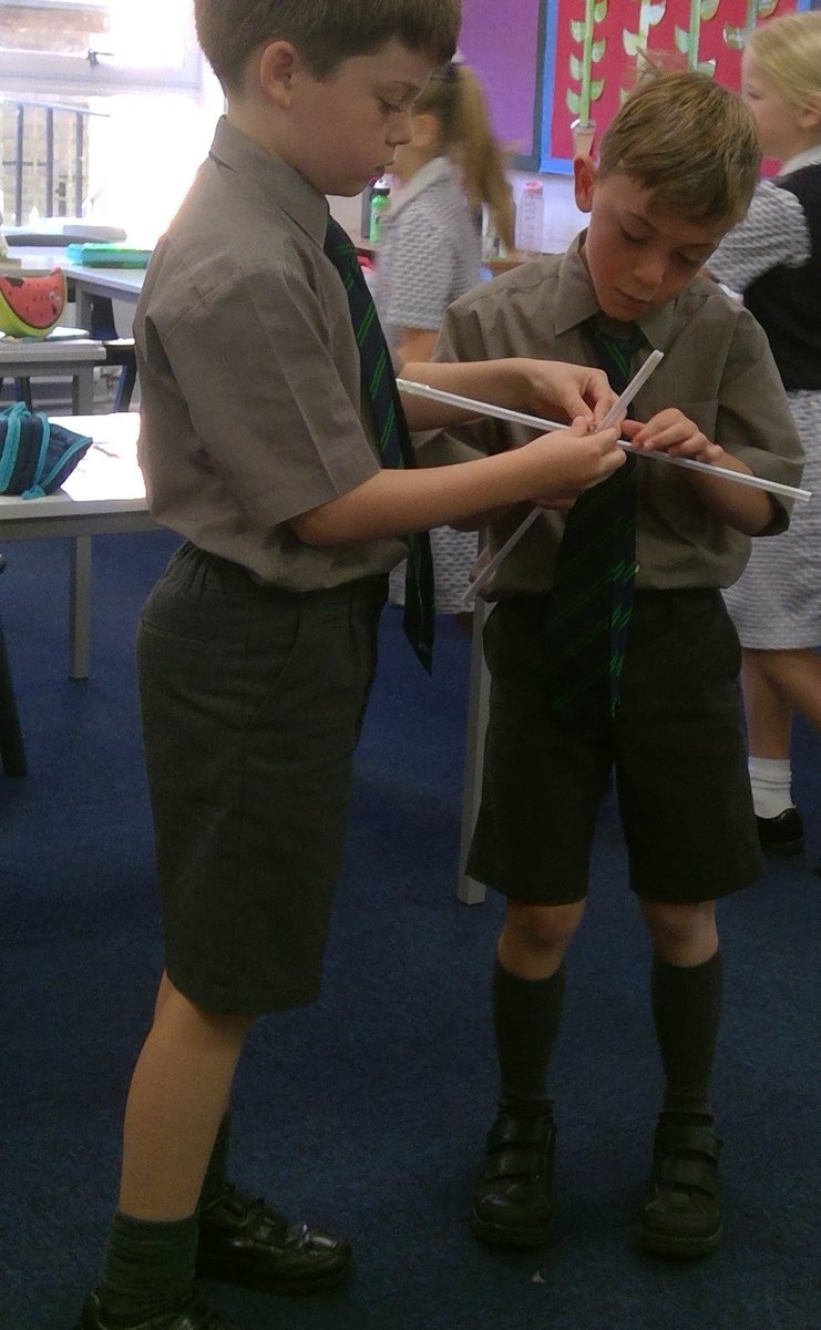 SJS_Head's tweet image. Year 3 have been exploring 'flight', today investigating how a kite works. @SpedeNews #collaboration #creativity #complexproblemsolving #criticalthinking