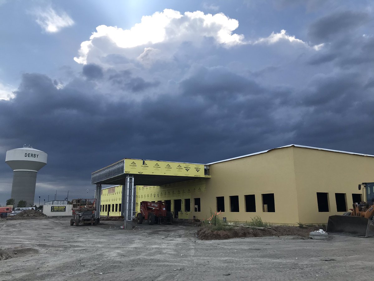 Work is moving right along at the Rock Regional Medical Office Building in Derby, KS. A big thanks to <a href="/KyleHarryman/">Kyle Harryman</a> and the Mahaney Roofing team for a quick and efficient roofing install. <a href="/ACIBoland/">ACIBoland Architects</a> <a href="/McCownGordon/">McCownGordon</a> #mccowngordon #mgcICT