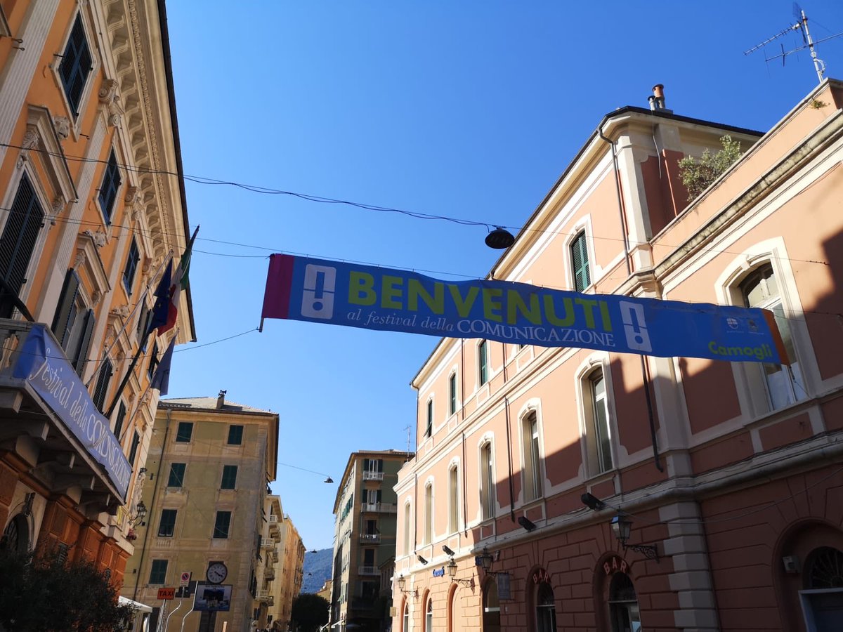 Siamo arrivati a Camogli per seguire per voi una nuova edizione del <a href="/FestivalCom/">FestivalCom</a> #civiltà #FestivalCom