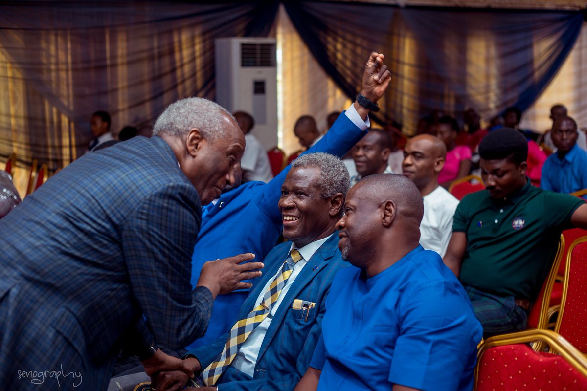 KBKLUB's tweet photo. The very first Keebite/President of the KB KLUB, Life Kbite Prof. Oladapo Ashiru, OFR was also present on the philanthropic day.
#KBKLUB https://t.co/dfJ8r1hYN8