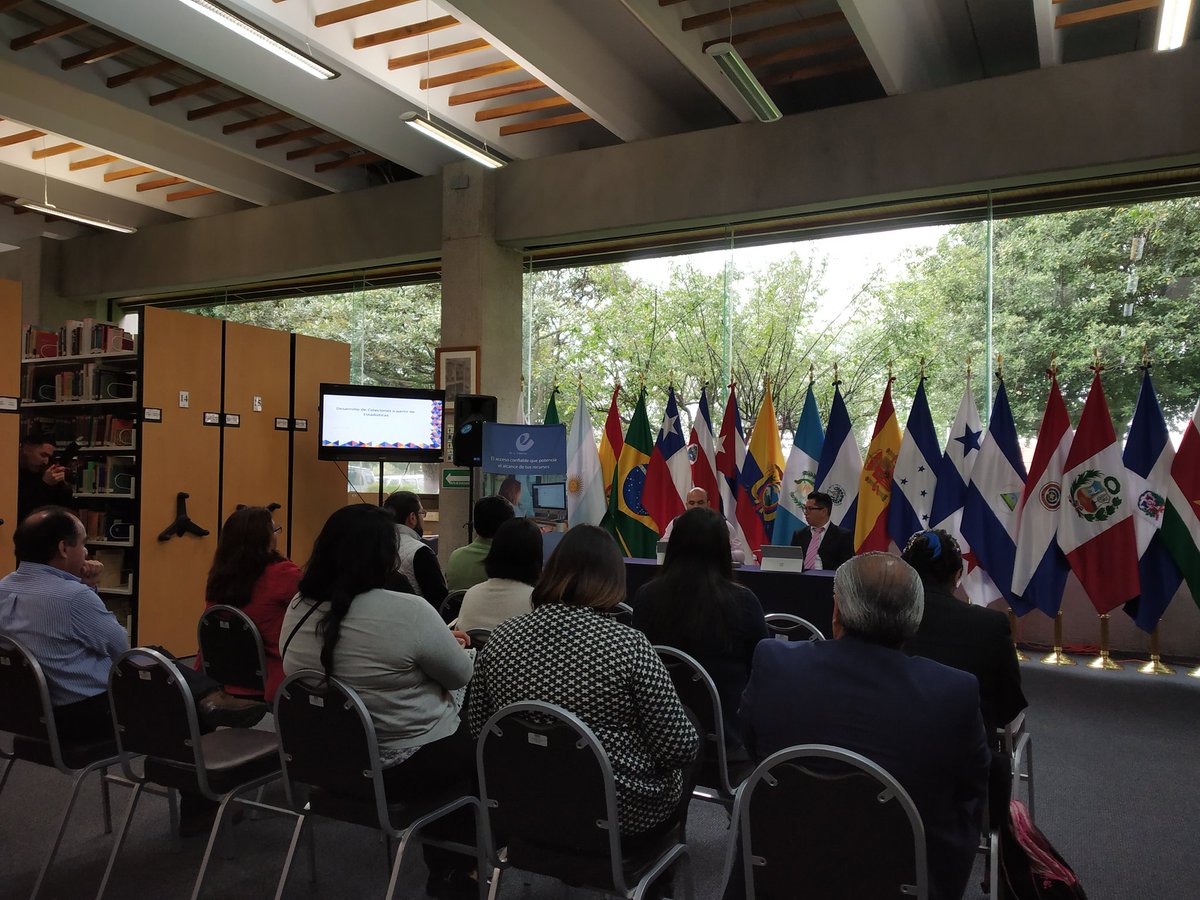 shukla__amit's tweet photo. Hoy estamos en el taller de E-tech solutions en la ciudad de Mexico presentando @XsRemote y @Eclat_MyLOFT 
It's also proud moment, once they have started presentation with Dr. SR Ranganathan.
@Eclat_Engg https://t.co/VQ3t6zR9w1