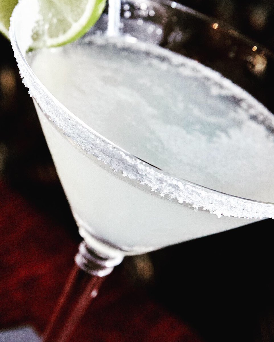 Margarita⭐️

Medium , ❤️ #fabulous , #citrus 

#margarita #cocktails #tequila #cointreau #fresh lime juice , #sugarsyrup #bar #club #trude #trudebarclubandrestaurant #drinks #bartending #shake