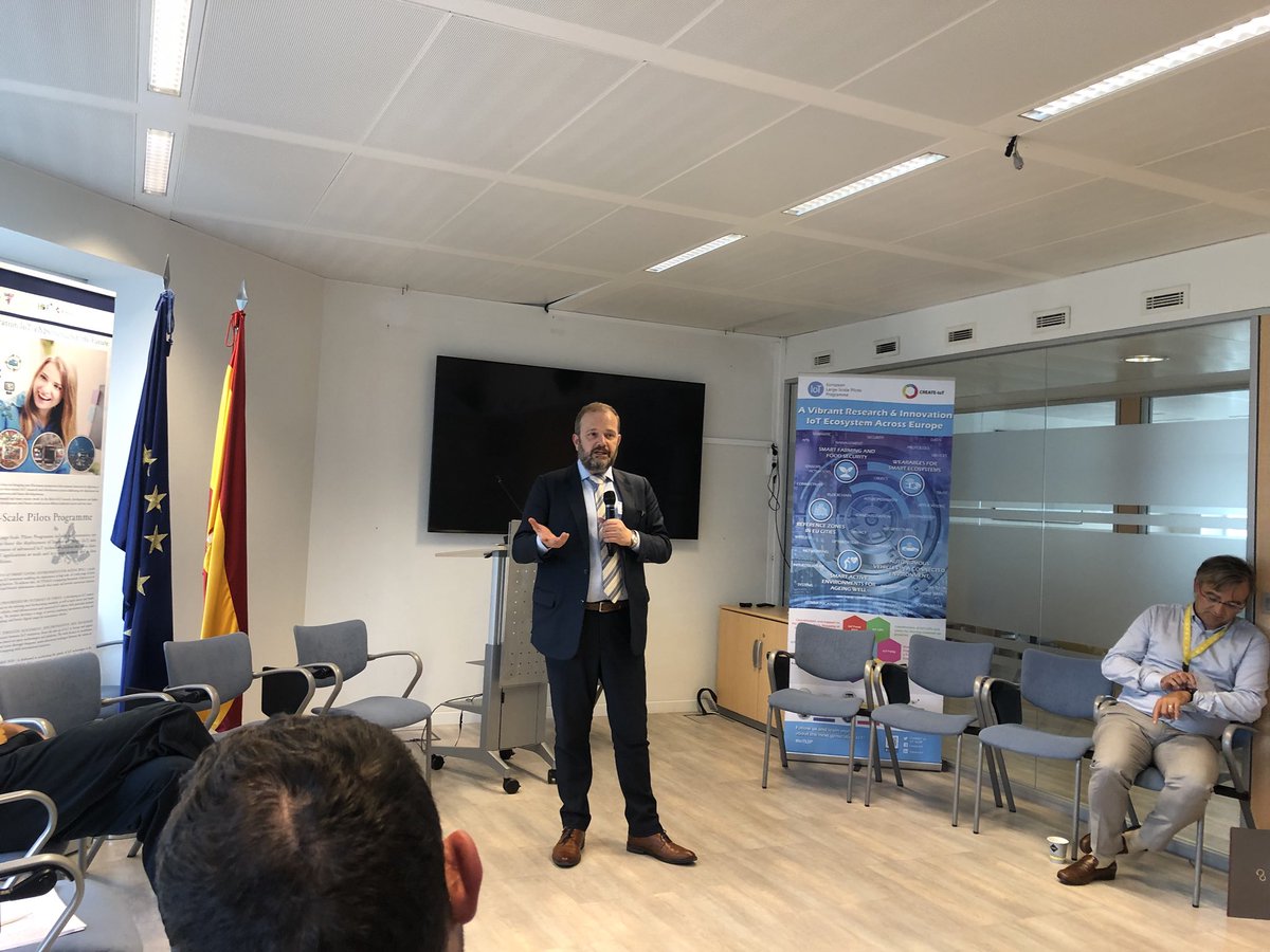 <a href="/IsarisNikos/">Nikos Isaris</a> Point 2: <a href="/EU_Commission/">European Commission</a> is listening the ecosystem, so be active 
Point 3: keep the work on partnerships 
Point 4: #iotLSP ecosystem - important to see the pilots’ infrastructures how can be sustainable and scaled #newdigitalage