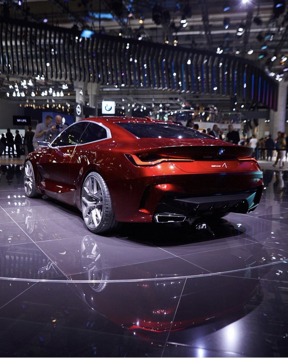 Auto_FanMx's tweet photo. @BMWMex SERIE 4 concepto presentado en el salón de Frankfurt 🔥🔥 #Autofan_MX https://t.co/zxfj1EOpKY