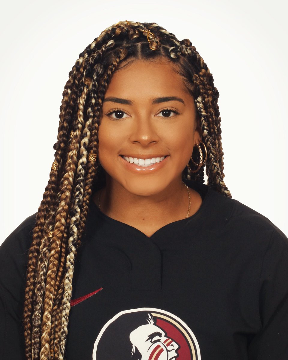 emason55's tweet image. Softball season is closer than you think ♥️✨