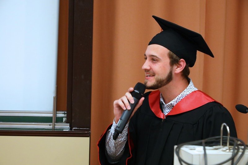 Yesterday, Tom Wissocq was graduated with summa cum laude. He did his master thesis in our Lab, working on myoferlin in pancreatic cancer. Congratulations