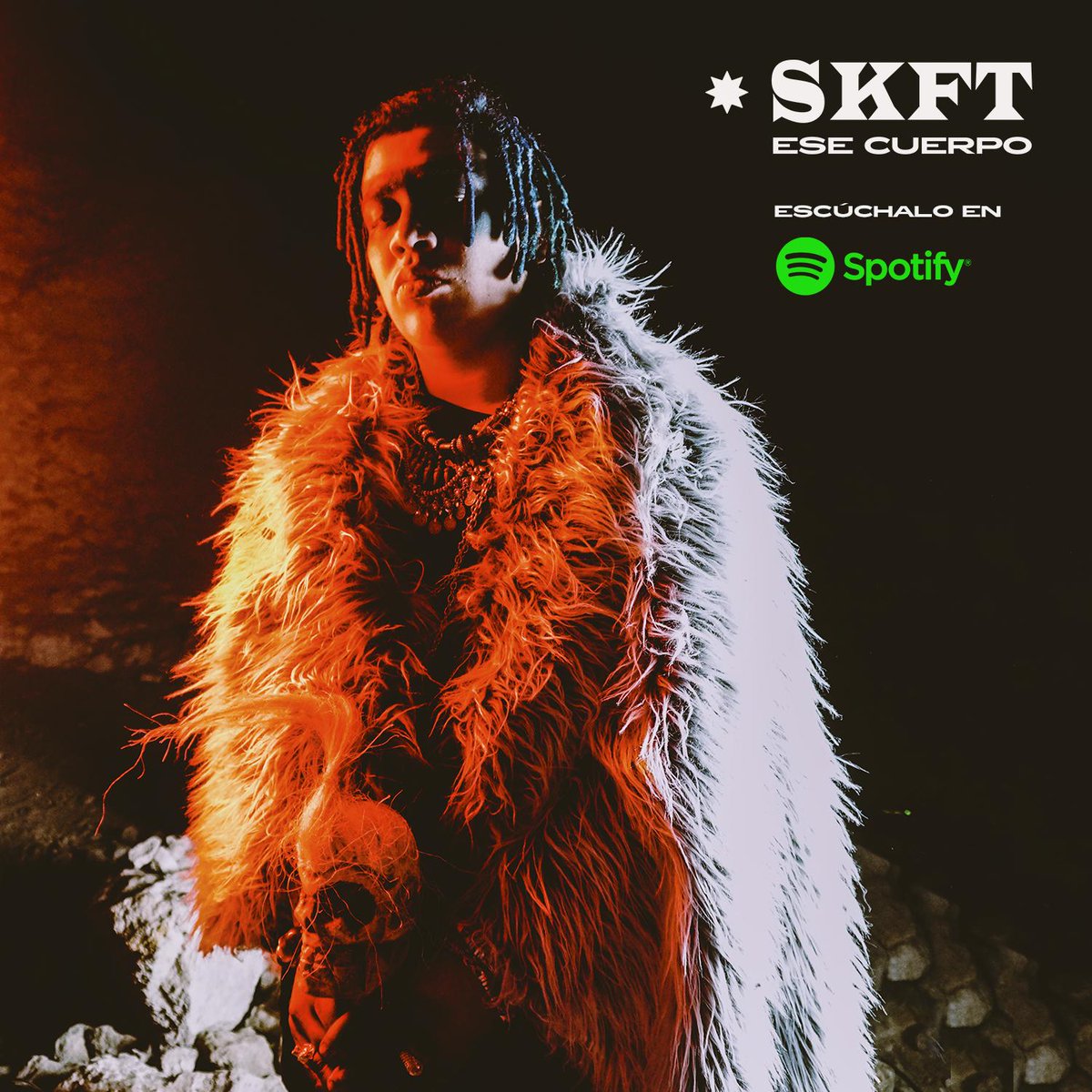 Esos ojos me enloquecen🤪, ese cuerpo me enamora😍
siento que este amor crece💪💕, al pasar las horas🙌

🧿Sigue escuchando #EseCuerpo en <a href="/Spotify/">Spotify</a>: ffm.to/esecuerpo
