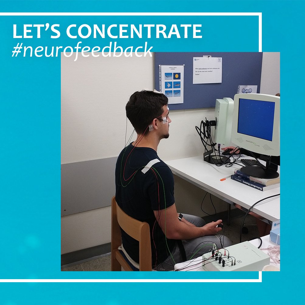 brainherogame's tweet photo. #ThrowbackThursday  😀
David, einer unserer Game Developer ist seit Beginn des Projekts bei Brain Hero dabei und durfte als erster das klinische Neurofeedback ausprobieren. 🧠

#TBT #brainhero #brainherogame #eeg #development https://t.co/JQEqsuKNiU
