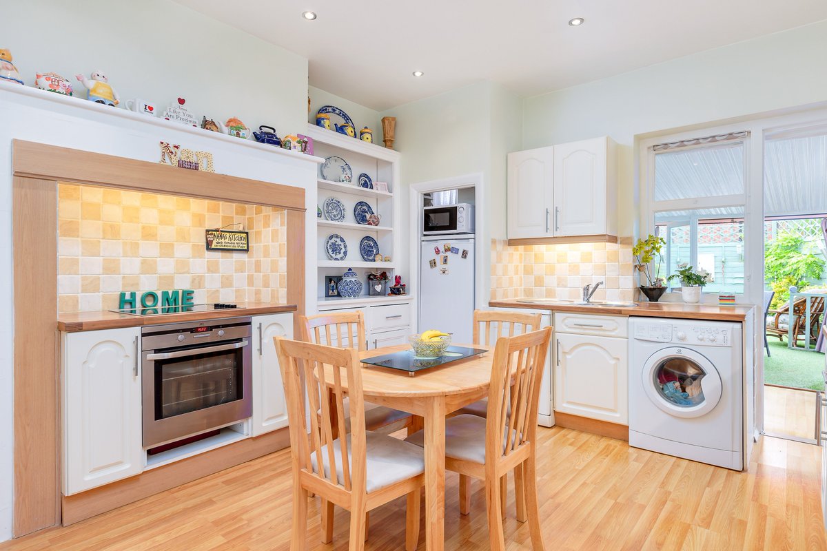 Lancasters tweet media