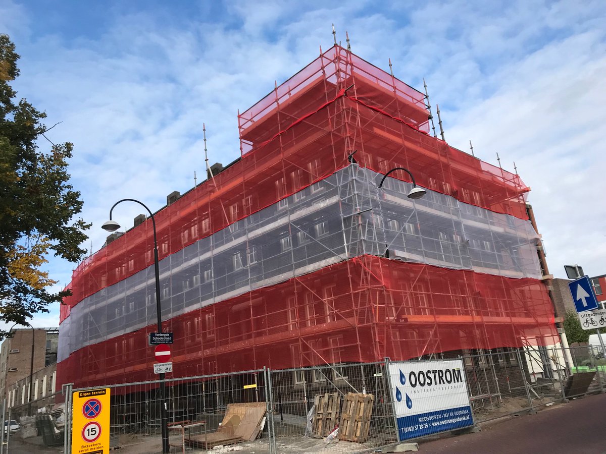 pietsleeking's tweet photo. Stad in beweging, op naar 2020. Dordt bouwt, restaureert en renoveert; mooi om te zien! https://t.co/fOau7aYw3R