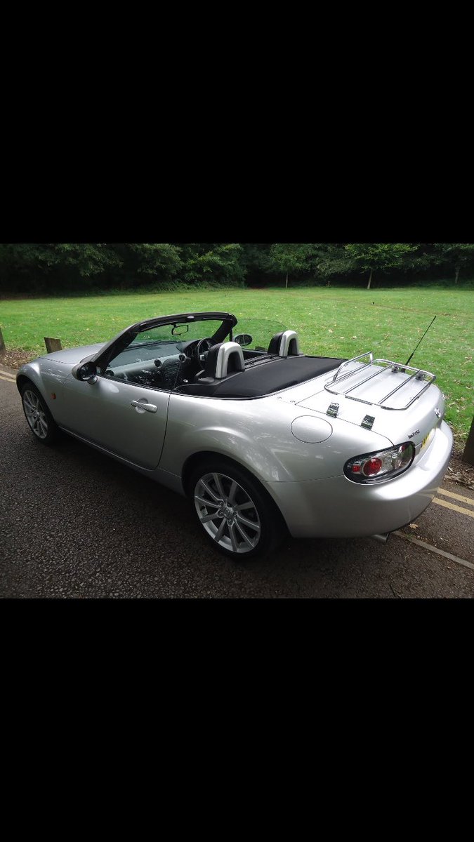 CardiffcarsCom's tweet photo. 2007 Mazda MX5 just £87 a month #CardiffCars.Com https://t.co/4CIY4Dn24k