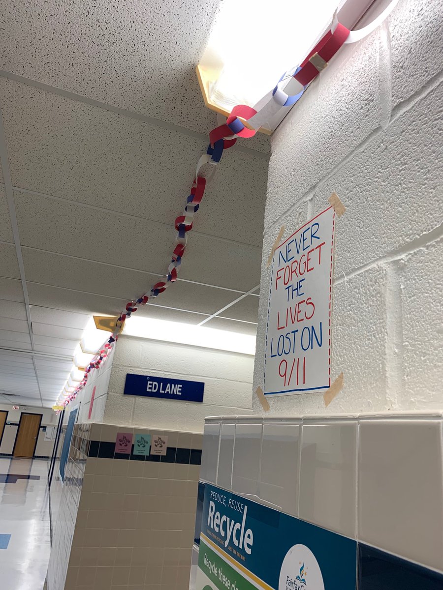 DorothyRadja's tweet photo. Chain of remembrance: 2977 links long.  #fcpsEaglesSoar https://t.co/n9tzIgxzkm