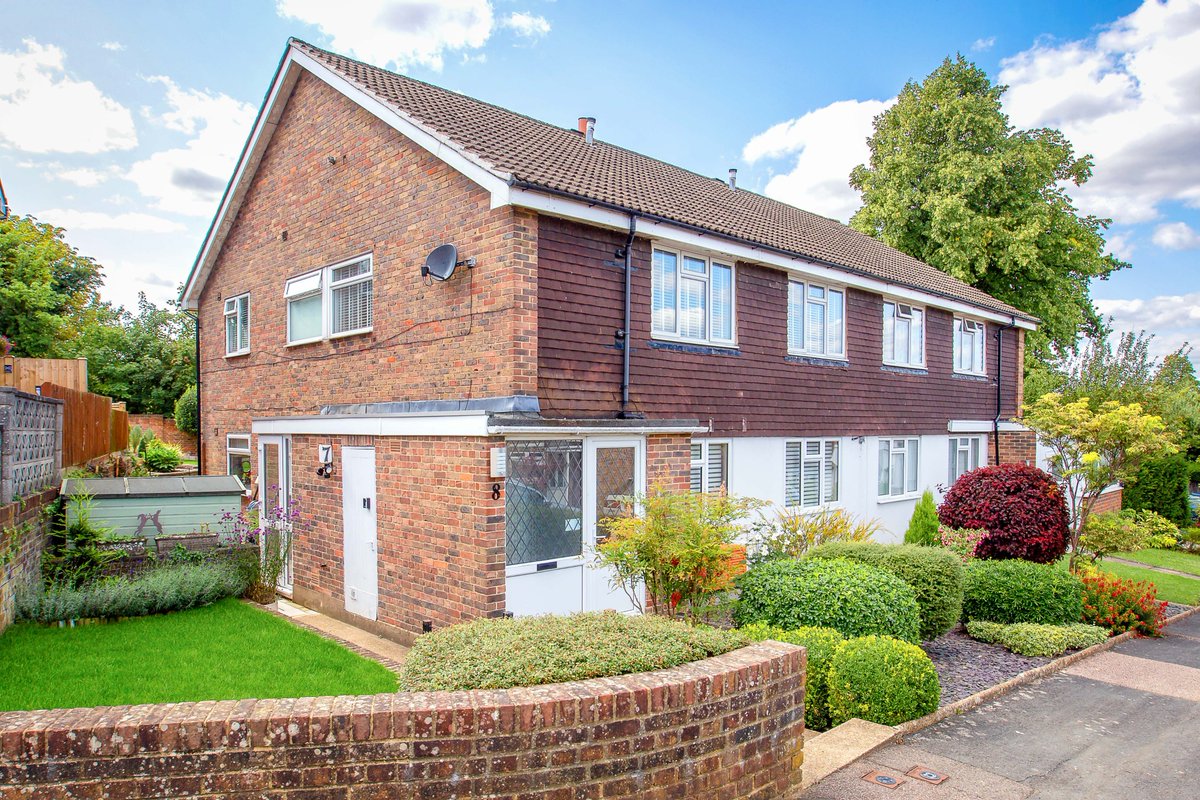 Lancasters tweet media