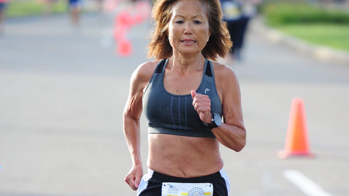marathon_mobile's tweet photo. How one 71 year old runner offers advice for runners of all ages:
https://t.co/EEaS8GXk0o https://t.co/ZBNHbku6Kn
