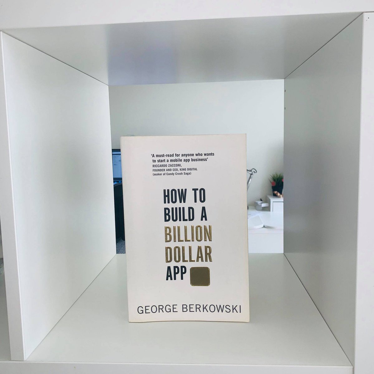 codify_pt's tweet photo. This one has a special place in our shelf!
#codify #mobileapps #billiondollarapp #entrepreneur #startup #software #tech #design https://t.co/Bmgb8gt4s0